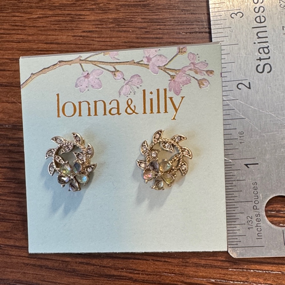 Lonna & Lilly Metal-Tone Floral Earrings with Multicolor beads - Picture 2 of 8